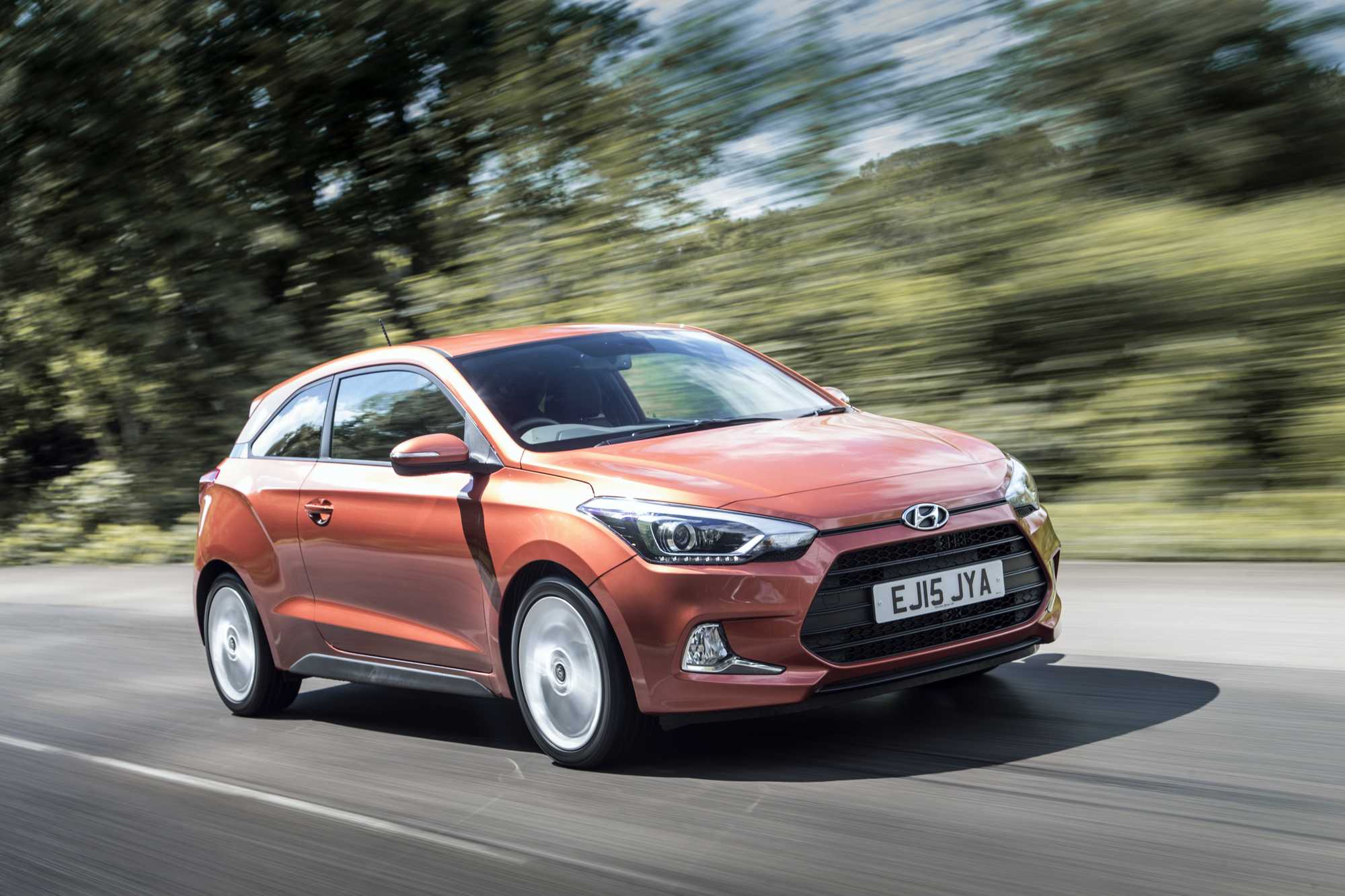 2016 Hyundai i20 Coupe 1.0-litre Sport Nav hatchback review 