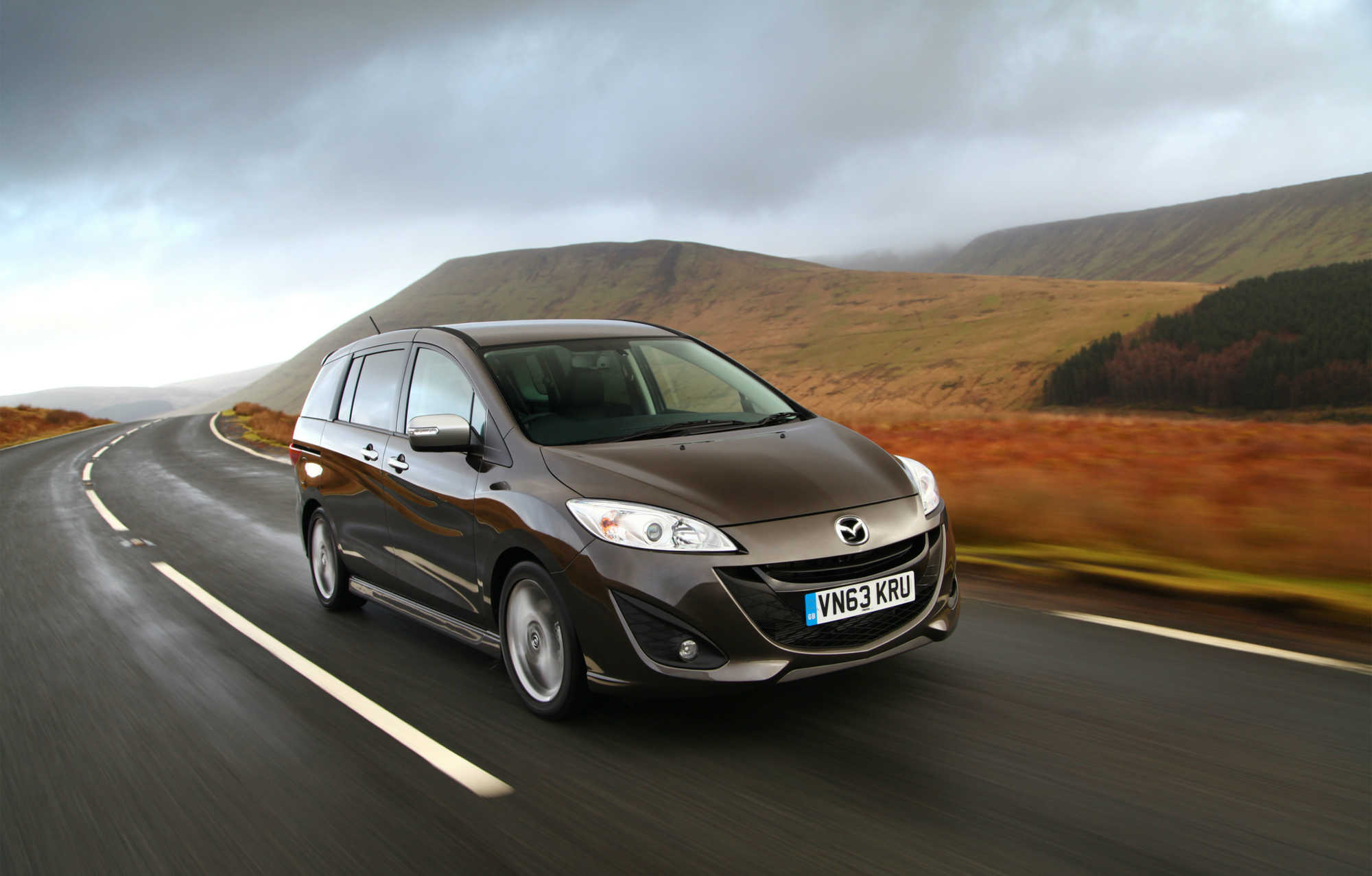 Mazda 5 MPV review 