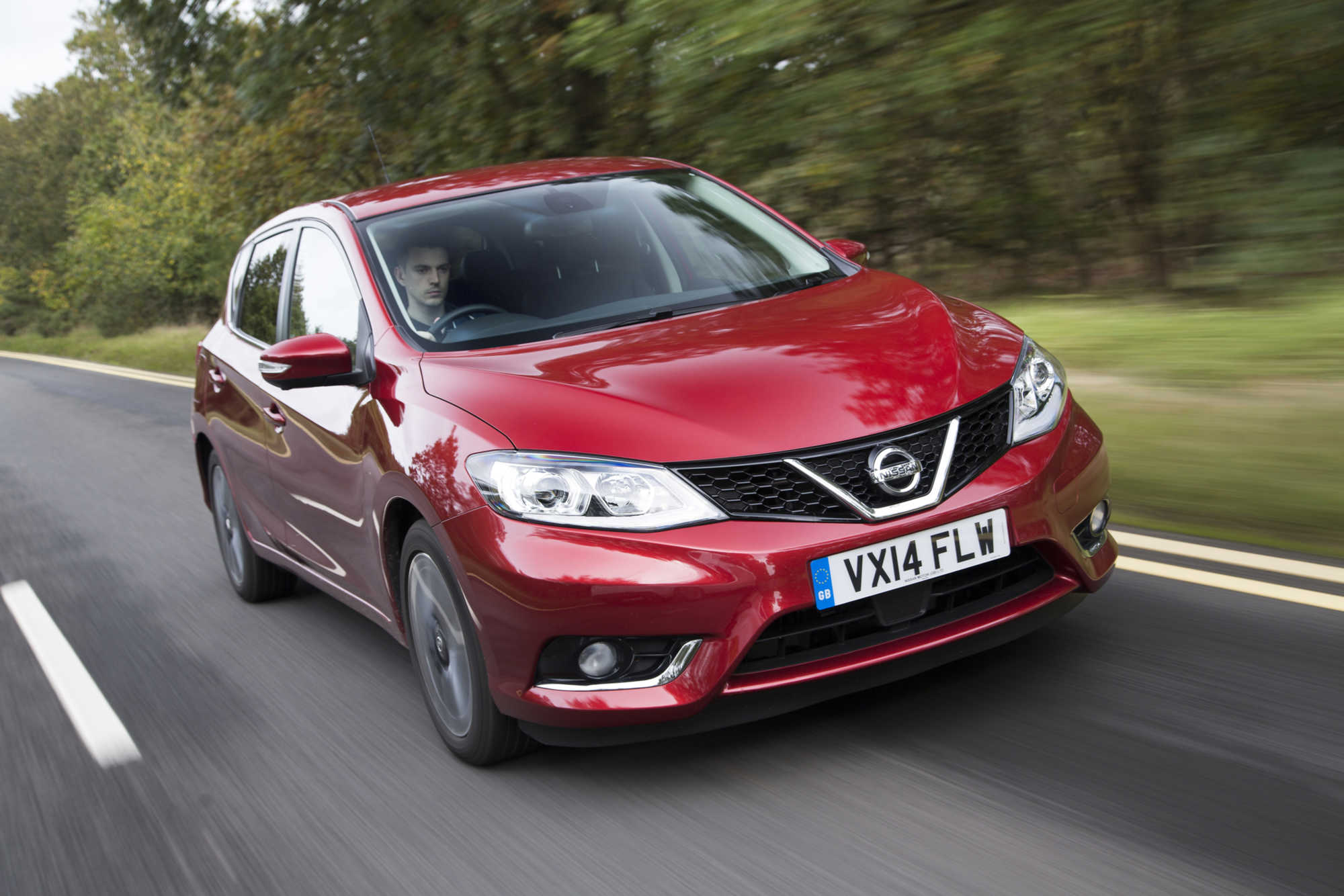 Nissan Pulsar Hatchback review 