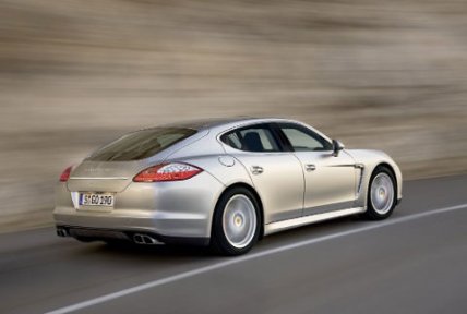 New Porsche Panamera 