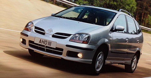 Nissan Almera Tino 2.0 CVT SE2 