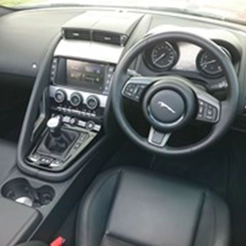 Jaguar F-Type Convertible Dash