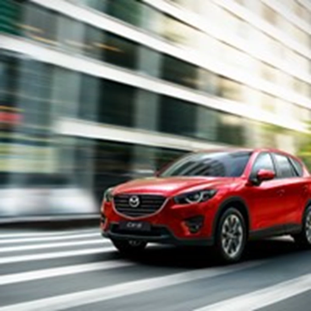 Mazda CX-5 Driving