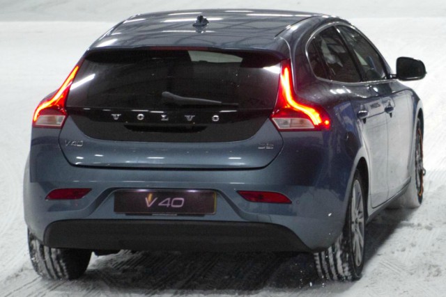 Everything You Need to Know Before Driving on Snow and Ice 