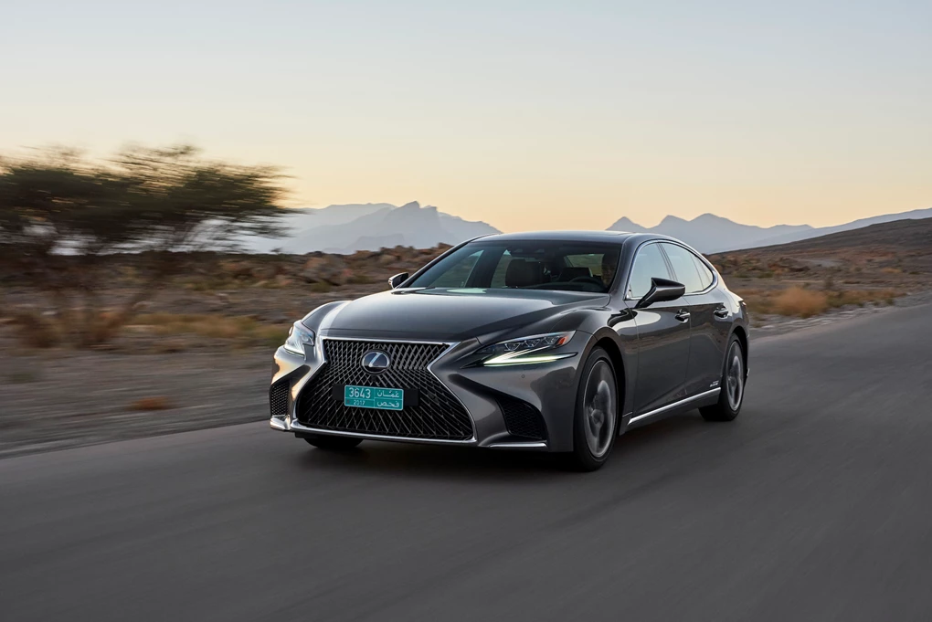 2018 Lexus LS premium saloon
