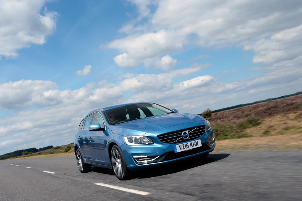 2014 Volvo V60 Twin Engine Hybrid estate