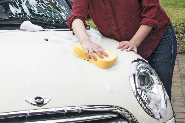 Seven things NOT TO DO when cleaning your car 