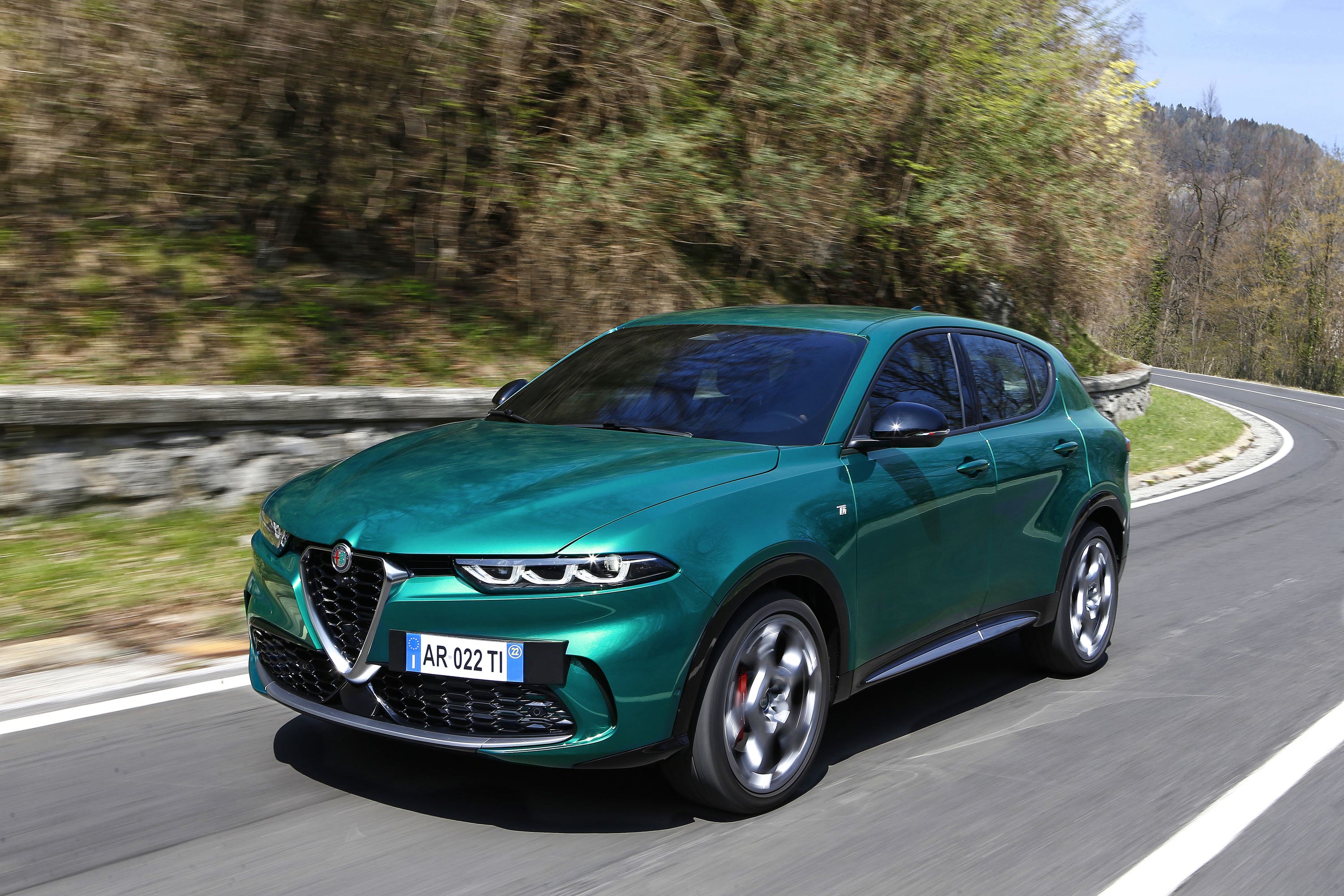 Alfa Romeo Tonale 2022 Review - Car Keys