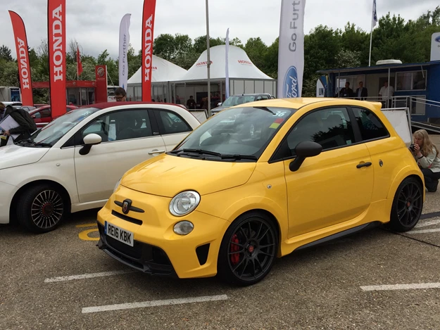 Abarth 695 Biposto review - Car Keys